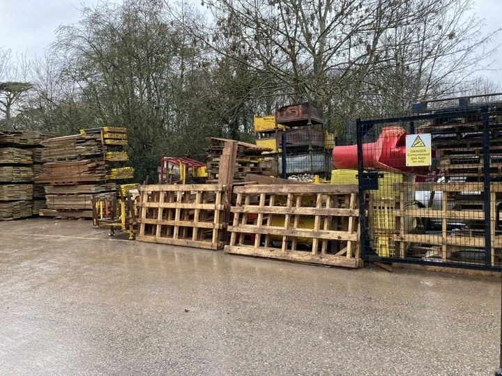 Hilco Global Europe - Complete Contents of Scaffold Material - Auction Image 1